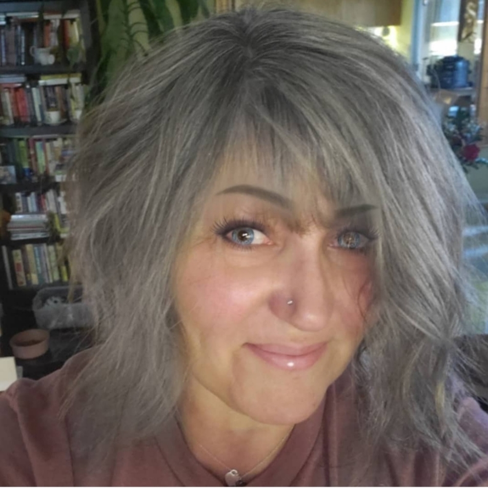 Meet your Posher, Maria